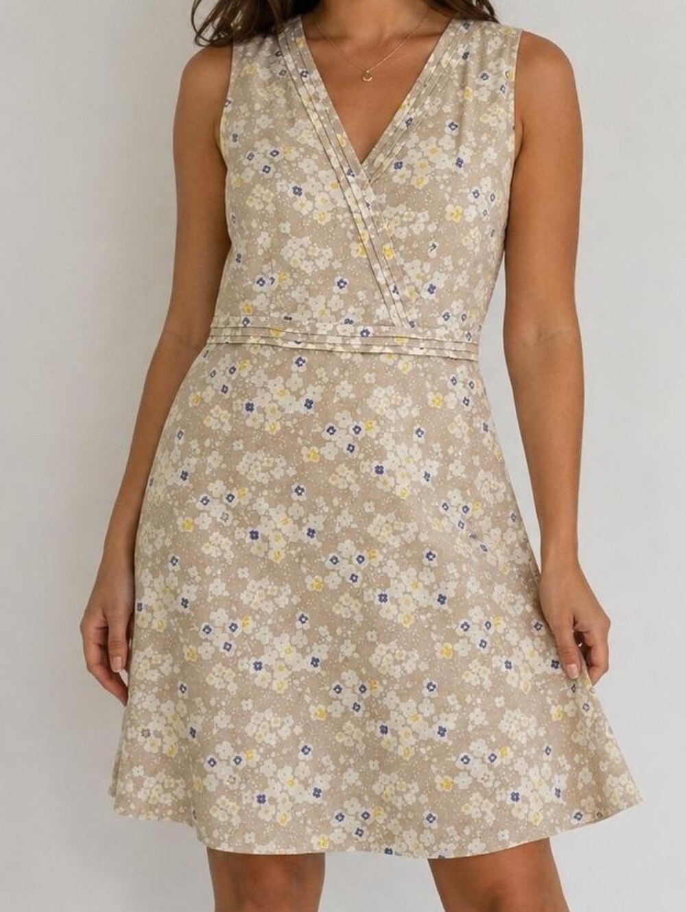 L.L. Bean Linen Cotton Beige Floral Sleeveless V-Neck Mini Dress